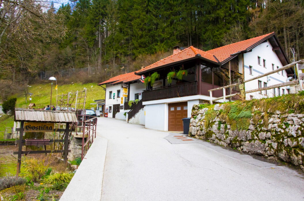 Gostilna in sobe Požar / Požar Inn
