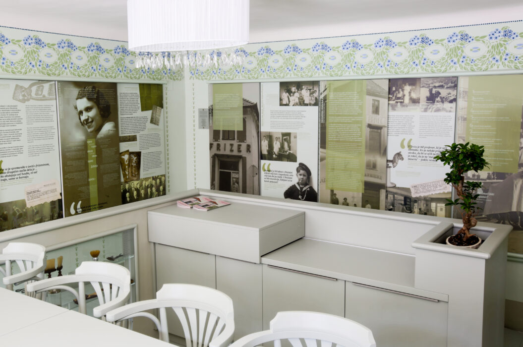 Salon Ozbič - notranjost