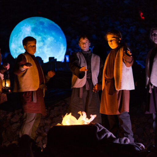 Žive jaslice v Postojnski jami / The Live Nativity Scene in the Postojna Cave
