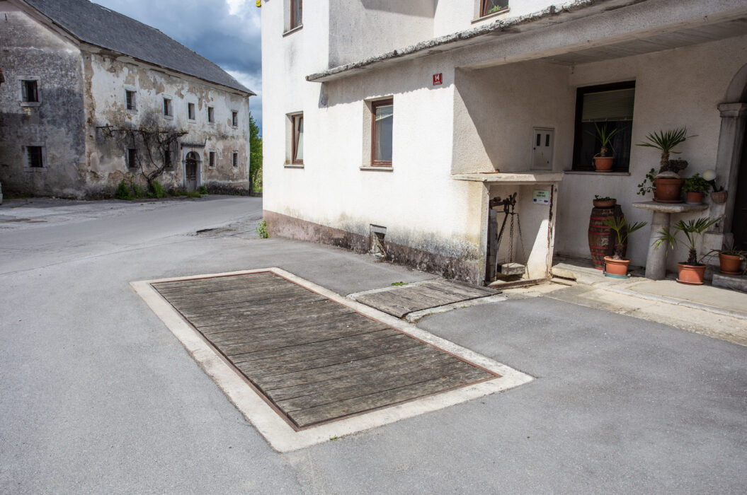 Vaška vaga v Landolu - Zmajeva krožna pot. Foto: Tomaž Penko