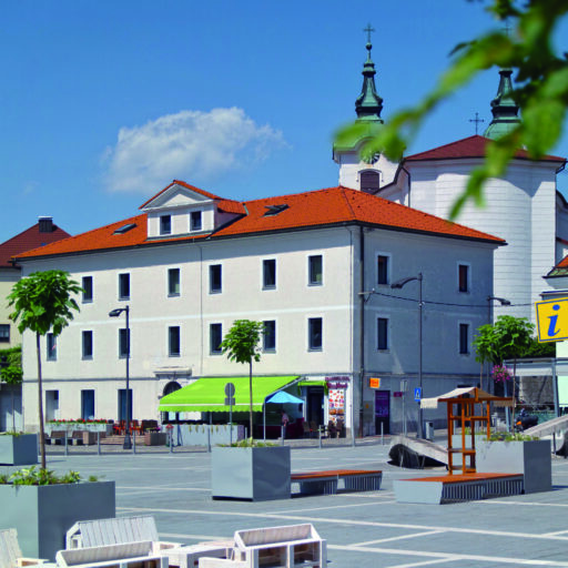 Kutinova hiša / Kutin House